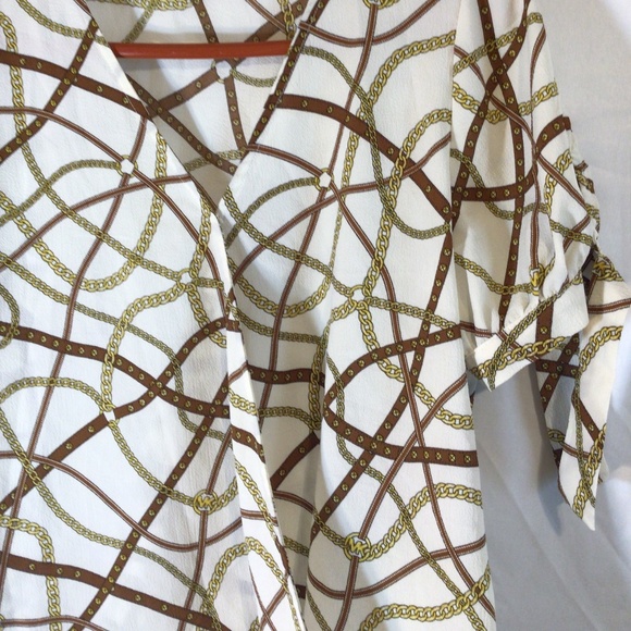 Michael Michael Kors wrap top women’s size medium ivory Chan print snap front - Picture 3 of 5